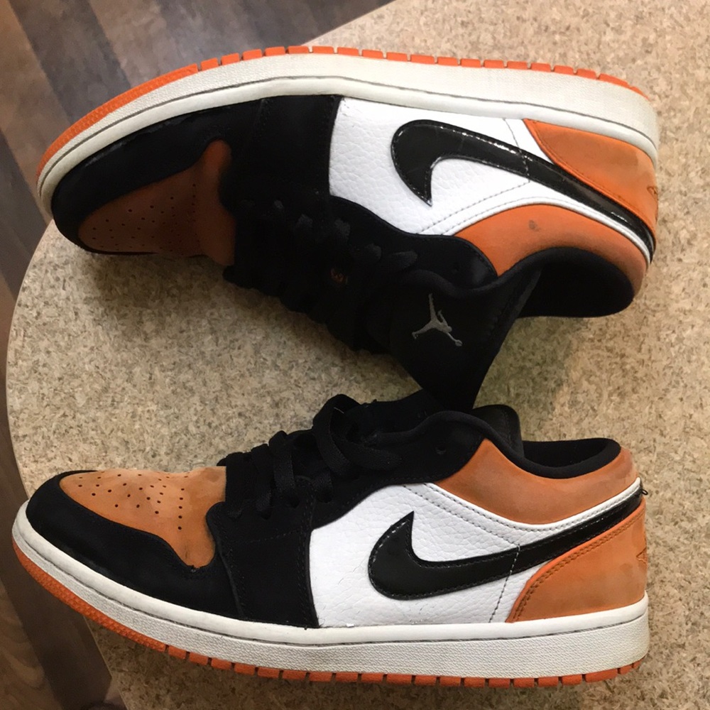 Air Jordan 1 Low